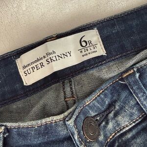 Abercrombie & Fitch Women's Skinny Jeans - Indigo